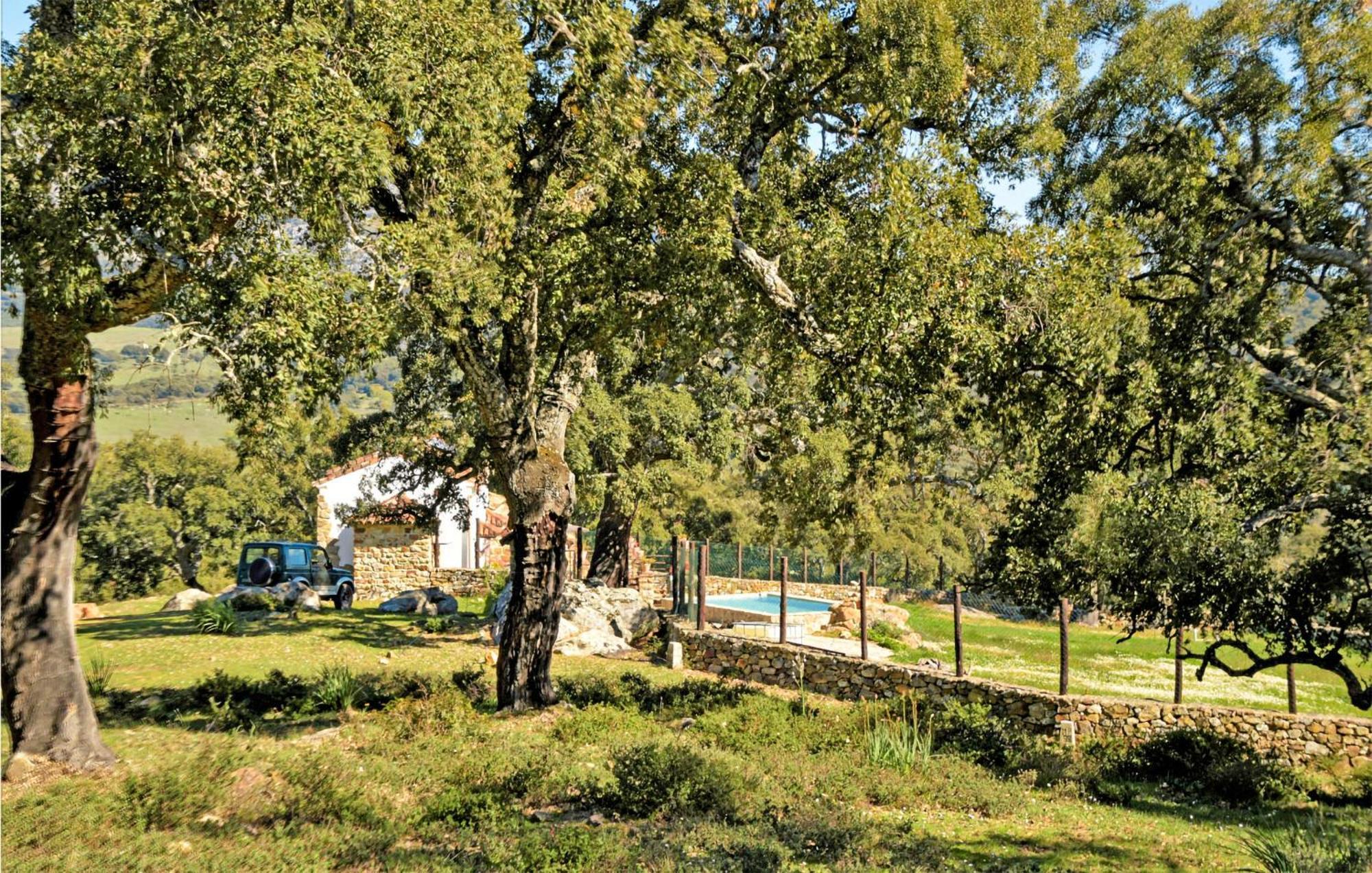 Lovely Home In Cortes De La Frontera With Kitchen 外观 照片