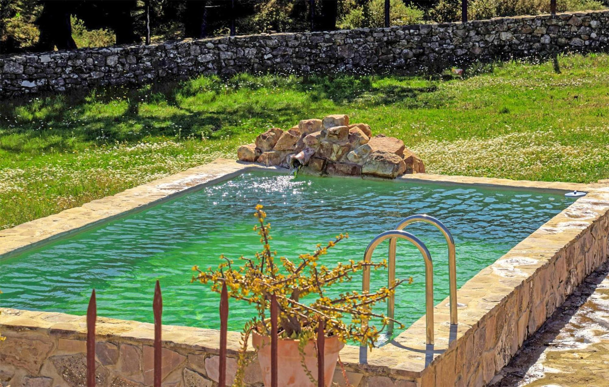 Lovely Home In Cortes De La Frontera With Kitchen 外观 照片